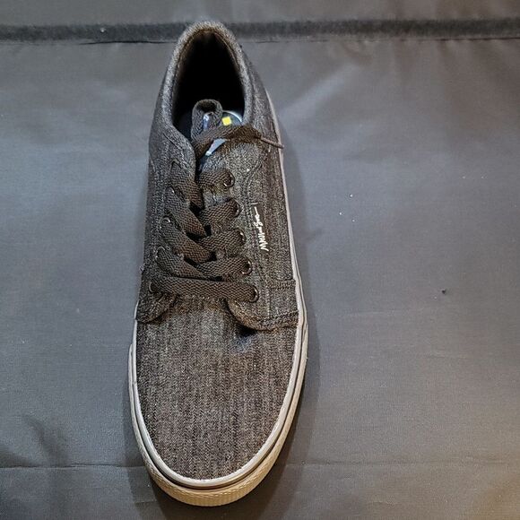 BRAND NEW MAUI AND SON LACE UP CLOSURE SNEAKER - Picture 14 of 14